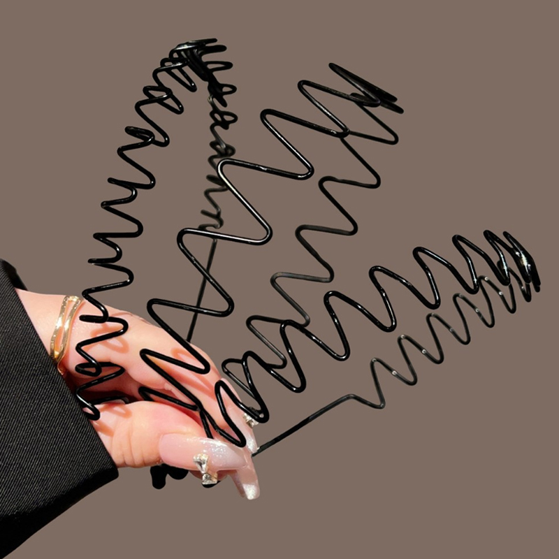 Travel Accessories To Gift - Ikat Rambut Spiral Hitam Anti Selip