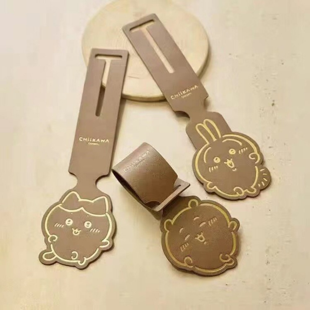 Travel Accessories For Japan Trip - Chiikawa & Usagi Tag Bagasi Tempat